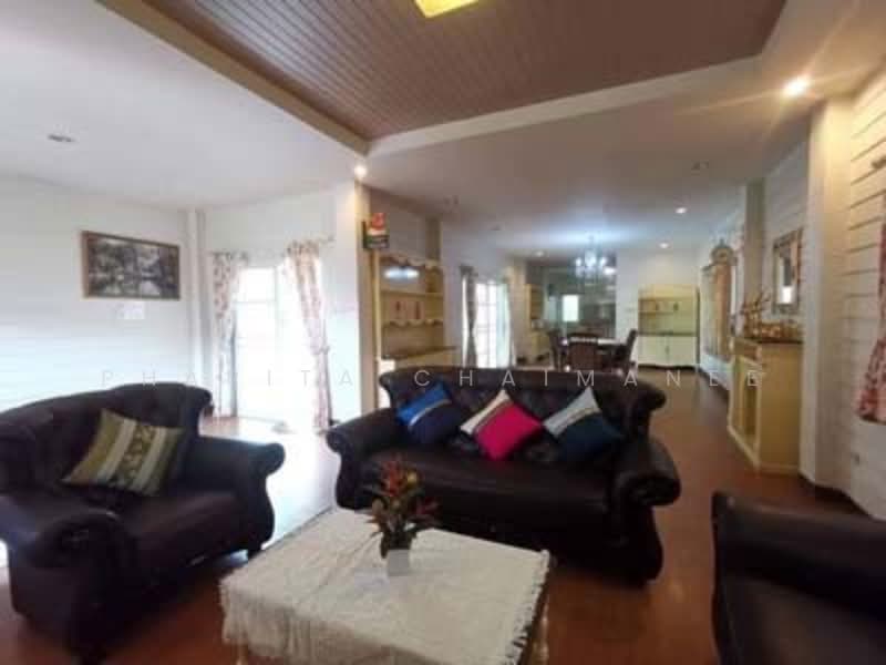 ไม่พบโครงการ, Chiang Mai, -, Chang Phuak, Muang Chiang Mai, Chiang Mai, 6 Bedrooms, 464 sqm, Single Detached House For Rent, by Pharita Chaimanee, 500223990 - DDproperty.com