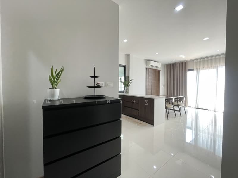 ซื่อตรงพรีเมี่ยม บางบัวทอง 340 (บางใหญ่) (Suetrong Premium), นนทบุรี, ถนนบางบัวทอง-สุพรรณบุรี, ละหาร, บางบัวทอง, นนทบุรี, 190 ตร.ม., บ้านเดี่ยว ขาย, โดย ชณิชา เศรษฐาอมร, 500224024 - DDproperty.com