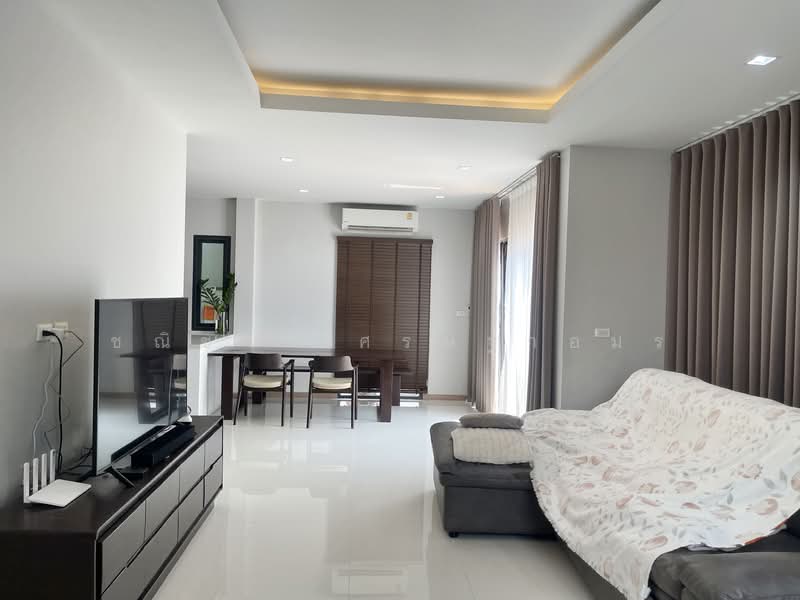 Suetrong Premium Bang Bua Thong 340, Nonthaburi, Bang Bua Thong-Suphanburi Road, Lahan, Bang Bua Thong, Nonthaburi, 3 Bedrooms, 190 sqm, Single Detached House For Sale, by Chanicha Settha-amorn, 500224024 - DDproperty.com