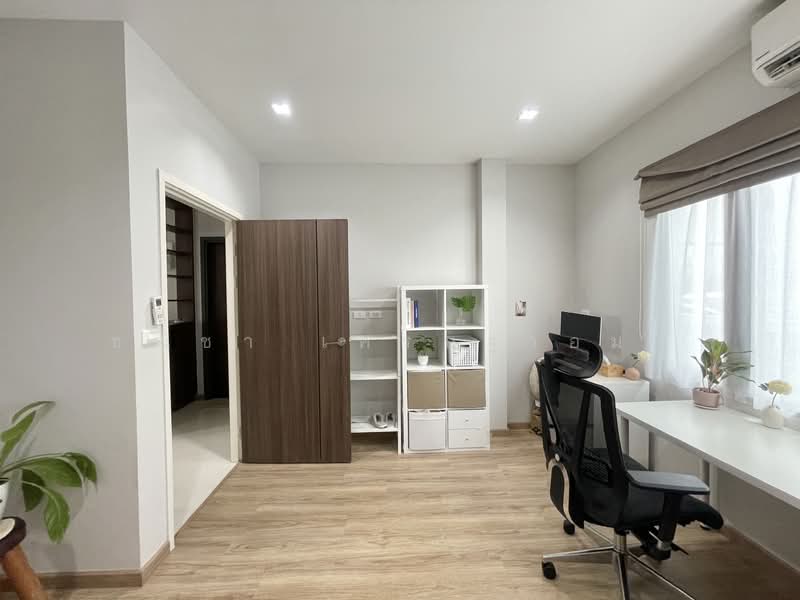 Suetrong Premium Bang Bua Thong 340, Nonthaburi, Bang Bua Thong-Suphanburi Road, Lahan, Bang Bua Thong, Nonthaburi, 3 Bedrooms, 190 sqm, Single Detached House For Sale, by Chanicha Settha-amorn, 500224024 - DDproperty.com