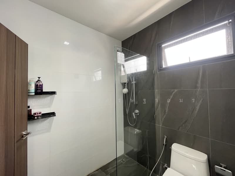 Suetrong Premium Bang Bua Thong 340, Nonthaburi, Bang Bua Thong-Suphanburi Road, Lahan, Bang Bua Thong, Nonthaburi, 3 Bedrooms, 190 sqm, Single Detached House For Sale, by Chanicha Settha-amorn, 500224024 - DDproperty.com