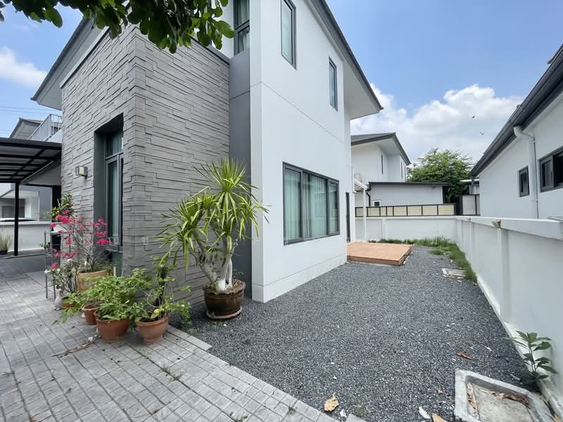 Suetrong Premium Bang Bua Thong 340, Nonthaburi, Bang Bua Thong-Suphanburi Road, Lahan, Bang Bua Thong, Nonthaburi, 3 Bedrooms, 190 sqm, Single Detached House For Sale, by Chanicha Settha-amorn, 500224024 - DDproperty.com