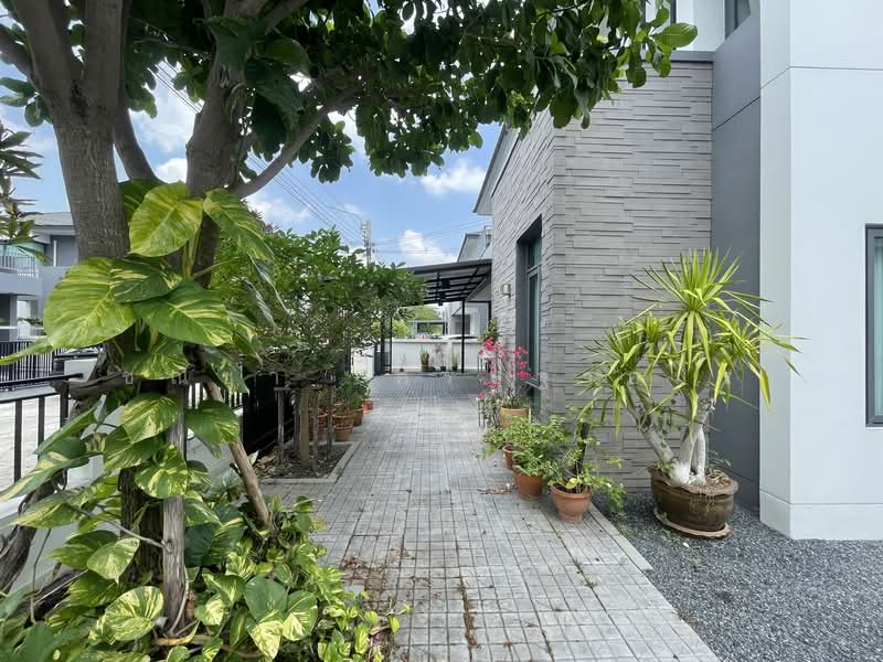 Suetrong Premium Bang Bua Thong 340, Nonthaburi, Bang Bua Thong-Suphanburi Road, Lahan, Bang Bua Thong, Nonthaburi, 3 Bedrooms, 190 sqm, Single Detached House For Sale, by Chanicha Settha-amorn, 500224024 - DDproperty.com