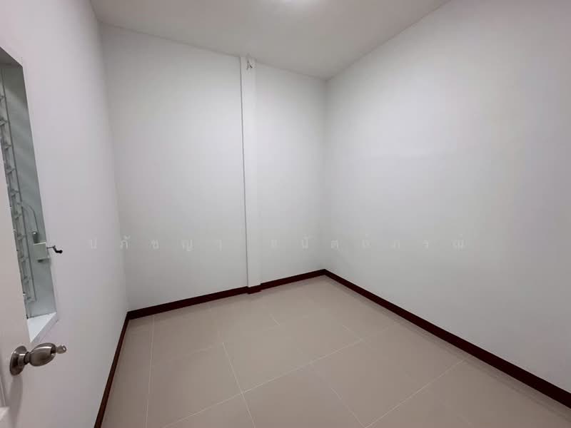 ทรัพย์บัวหลวง, สมุทรปราการ, บางปูใหม่, เมืองสมุทรปราการ, สมุทรปราการ, 90 ตร.ม., ทาวน์เฮ้าส์ ขาย, โดย ปภัชญา ธนัตถ์ภรณ์, 500224032 - DDproperty.com