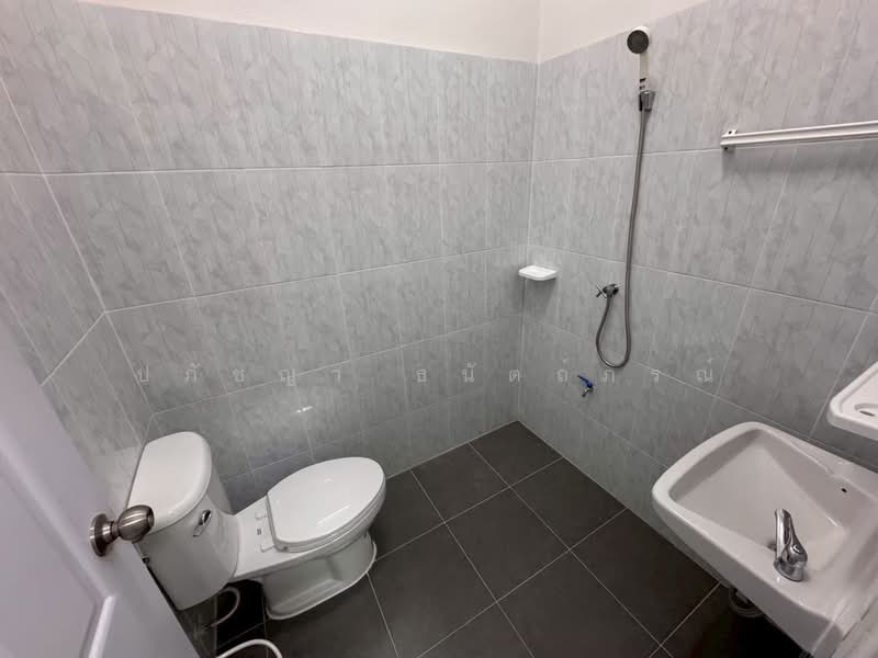 ทรัพย์บัวหลวง, สมุทรปราการ, บางปูใหม่, เมืองสมุทรปราการ, สมุทรปราการ, 90 ตร.ม., ทาวน์เฮ้าส์ ขาย, โดย ปภัชญา ธนัตถ์ภรณ์, 500224032 - DDproperty.com