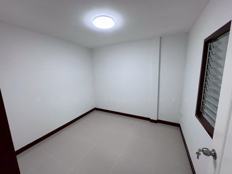 ปิติวิลล่า, Samut Prakan, Phreak Sa Mai, Muang Samut Prakarn, Samut Prakan, 2 Bedrooms, 80 sqm, Townhouse For Sale, by ปภัชญา ธนัตถ์ภรณ์, 500224043 - DDproperty.com