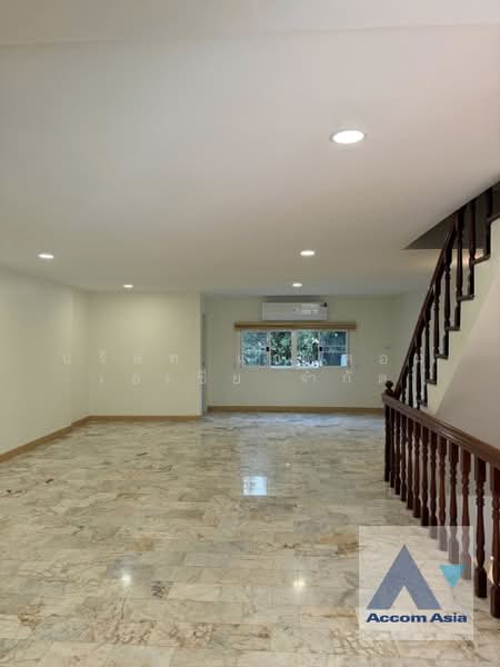 Home Office 4 Bedrooms Townhouse for Rent in Sathorn, Bangkok near BTS Saint Louis, Bangkok, Yan Nawa, Sathon, Bangkok, 4 Bedrooms, 250 sqm, Townhouse For Rent, by บริษัท แอคคอม เอเซีย จำกัด, 500224055 - DDproperty.com