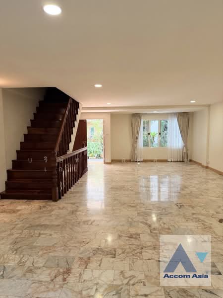 Home Office 4 Bedrooms Townhouse for Rent in Sathorn, Bangkok near BTS Saint Louis, Bangkok, Yan Nawa, Sathon, Bangkok, 4 Bedrooms, 250 sqm, Townhouse For Rent, by บริษัท แอคคอม เอเซีย จำกัด, 500224055 - DDproperty.com