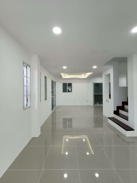 หมู่บ้านภัทรทรัพย์ คลอง 2 ซอยเปียร์นนท์ ลำลูกกา ปทุมธานี, ปทุมธานี, ซอยเปียร์นนท์, คูคต, ลำลูกกา, ปทุมธานี, 120 ตร.ม., บ้านแฝด ขาย, โดย นภัสศรณ์ วงศ์สินไทยกร (นันท์), 500224067 - DDproperty.com