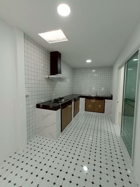 หมู่บ้านภัทรทรัพย์ คลอง 2 ซอยเปียร์นนท์ ลำลูกกา ปทุมธานี, ปทุมธานี, ซอยเปียร์นนท์, คูคต, ลำลูกกา, ปทุมธานี, 120 ตร.ม., บ้านแฝด ขาย, โดย นภัสศรณ์ วงศ์สินไทยกร (นันท์), 500224067 - DDproperty.com