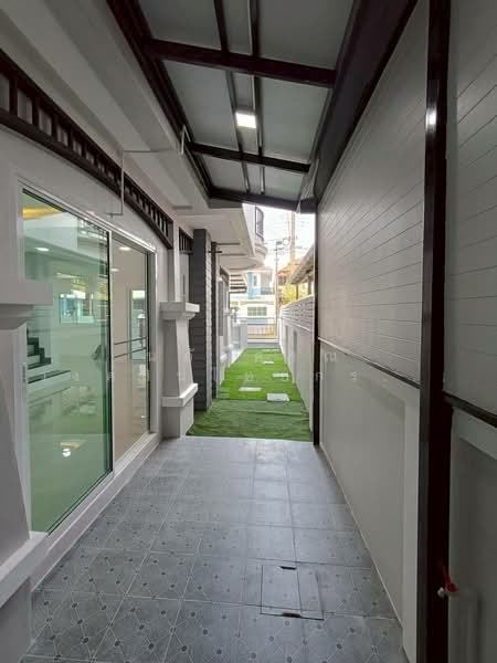 หมู่บ้านภัทรทรัพย์ คลอง 2 ซอยเปียร์นนท์ ลำลูกกา ปทุมธานี, Pathum Thani, ซอยเปียร์นนท์, Khu Khot, Lam Luk Ka, Pathum Thani, 3 Bedrooms, 120 sqm, Semi-Detached House (Twin House) For Sale, by นภัสศรณ์ วงศ์สินไทยกร (นันท์), 500224067 - DDproperty.com