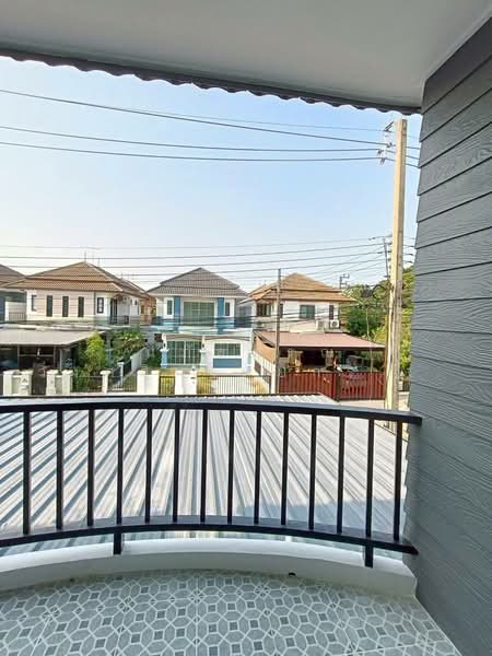 หมู่บ้านภัทรทรัพย์ คลอง 2 ซอยเปียร์นนท์ ลำลูกกา ปทุมธานี, Pathum Thani, ซอยเปียร์นนท์, Khu Khot, Lam Luk Ka, Pathum Thani, 3 Bedrooms, 120 sqm, Semi-Detached House (Twin House) For Sale, by นภัสศรณ์ วงศ์สินไทยกร (นันท์), 500224067 - DDproperty.com