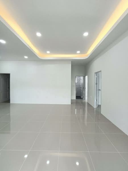 Pruksa Village 1 Lumlukka Klong 6, Pathum Thani, Soi Bueng Kham Phroi, Bung Kham Proi, Lam Luk Ka, Pathum Thani, 3 Bedrooms, 200 sqm, Single Detached House For Sale, by นภัสศรณ์ วงศ์สินไทยกร (นันท์), 500224070 - DDproperty.com