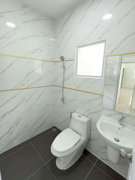 Pruksa Village 1 Lumlukka Klong 6, Pathum Thani, Soi Bueng Kham Phroi, Bung Kham Proi, Lam Luk Ka, Pathum Thani, 3 Bedrooms, 200 sqm, Single Detached House For Sale, by นภัสศรณ์ วงศ์สินไทยกร (นันท์), 500224070 - DDproperty.com