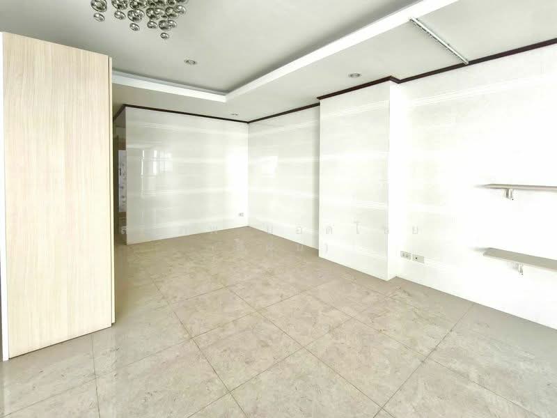 The Trio Garden condominium, Bangkok, Srinakarin, Nong Bon, Prawet, Bangkok, 2 Bedrooms, 105 sqm, Condo For Sale, by สรภพ ยอดไชย (สีฝุ่น), 500224078 - DDproperty.com