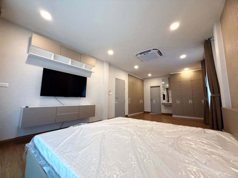 Centro Phahol - Vibhavadi 3, Pathum Thani, พหลโยธิน, Khlong Nung, Khlong Luang, Pathum Thani, 4 Bedrooms, 250 sqm, Single Detached House For Rent, by นัฐพงค์ มณีอัครเนตร, 500224083 - DDproperty.com