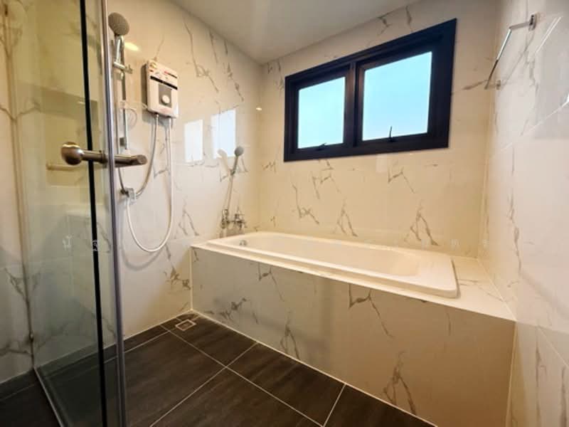 Centro Phahol - Vibhavadi 3, Pathum Thani, พหลโยธิน, Khlong Nung, Khlong Luang, Pathum Thani, 4 Bedrooms, 250 sqm, Single Detached House For Rent, by นัฐพงค์ มณีอัครเนตร, 500224083 - DDproperty.com