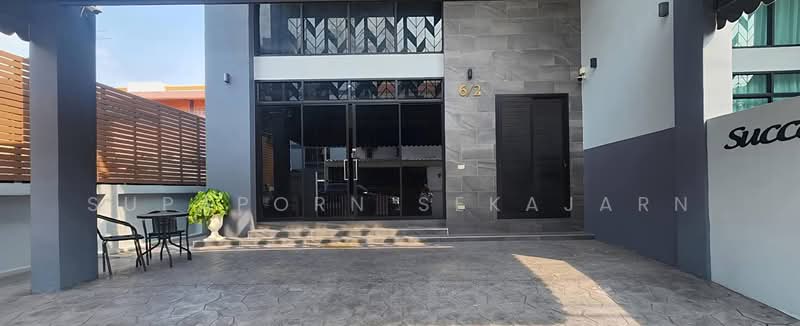 บ้าน3 ชั้น/ home office ลาดพร้าว, Bangkok, Lat Phrao, Lat Phrao, Bangkok, 4 Bedrooms, 300 sqm, Single Detached House For Rent, by Supaporn Sekajarn, 500224085 - DDproperty.com