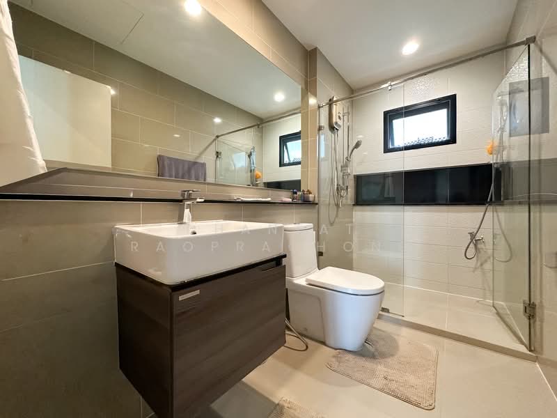 Setthasiri Charun-Pinklao, Bangkok, Lieb Tangrotfai Road, Bang Khun Non, Bangkok Noi, Bangkok, 4 Bedrooms, 245 sqm, Single Detached House For Sale, by Chantat Raoprachong, 500224101 - DDproperty.com