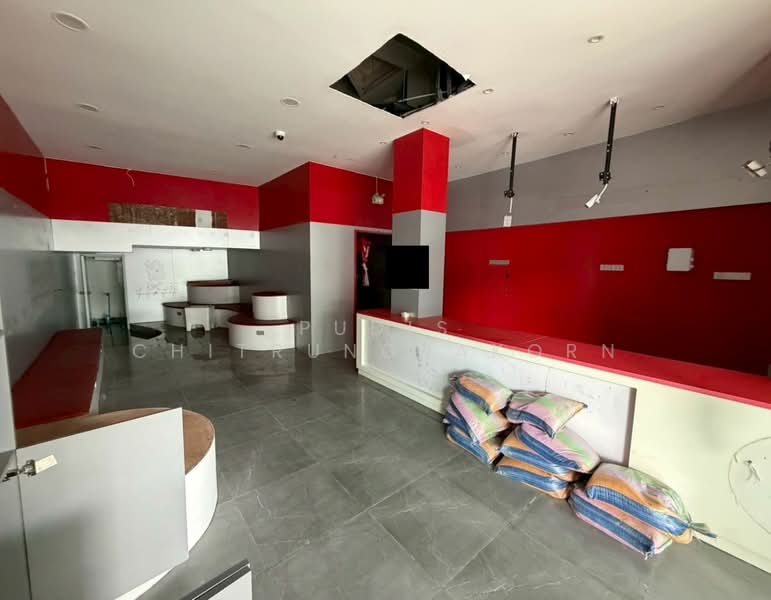 พื้นที่ให้เช่า ชั้น 1 ราชเทวี – พญาไท, กรุงเทพ, ถนนพญาไท, ราชเทวี, กรุงเทพ, 56 ตร.ม., ตึกแถว-อาคารพาณิชย์ ให้เช่า, โดย Pudis Chitrungsakorn, 500224103 - DDproperty.com