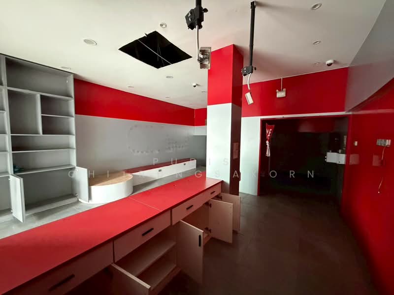 พื้นที่ให้เช่า ชั้น 1 ราชเทวี – พญาไท, กรุงเทพ, ถนนพญาไท, ราชเทวี, กรุงเทพ, 56 ตร.ม., ตึกแถว-อาคารพาณิชย์ ให้เช่า, โดย Pudis Chitrungsakorn, 500224103 - DDproperty.com