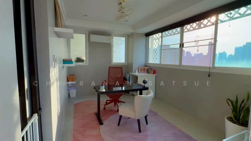 Supalai Place Sukhumvit 39, Bangkok, 175-179 Soi Sukhumvit 39 Sukhumvit Road, Khlong Tan Nua, Watthana, Bangkok, 3 Bedrooms, 491 sqm, Condo For Sale, by Cheeranan Satsue, 500224105 - DDproperty.com