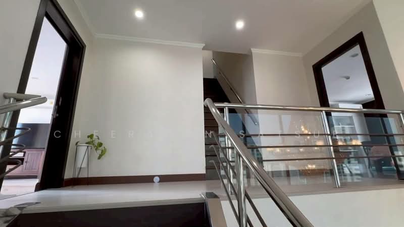 Supalai Place Sukhumvit 39, Bangkok, 175-179 Soi Sukhumvit 39 Sukhumvit Road, Khlong Tan Nua, Watthana, Bangkok, 3 Bedrooms, 491 sqm, Condo For Sale, by Cheeranan Satsue, 500224105 - DDproperty.com