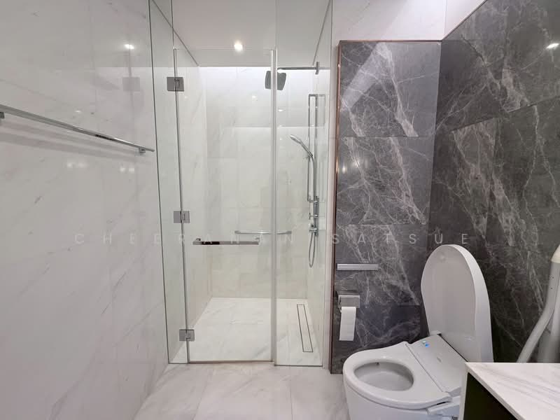 Sindhorn Tonson, Bangkok, 89 Soi Tonson Sarasin Road, Lumphini, Pathum Wan, Bangkok, 1 Bedroom, 84 sqm, Condo For Rent, by Cheeranan Satsue, 500224110 - DDproperty.com