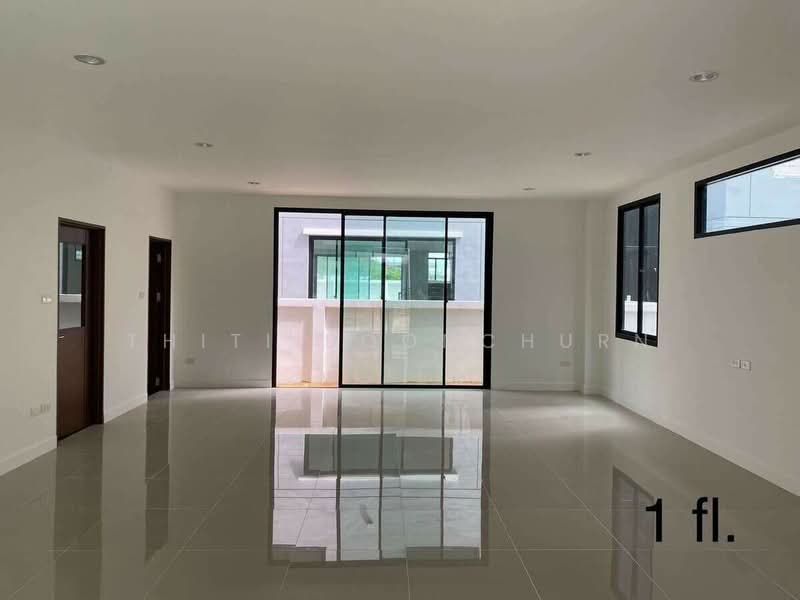 THE BEST VILLA (Home Office) Near Suvarnabhumi Airport, Samut Prakan, Rachathewa, Bang Plee, Samut Prakan, 6 Bedrooms, 440 sqm, Townhouse For Rent, by Thiti Boonchurn, 500224117 - DDproperty.com