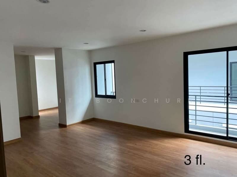 เดอะ เบสท์ วิลล่า (โฮมออฟฟิศ) ใกล้สนามบินสุวรรณภูมิ, สมุทรปราการ, ราชาเทวะ, บางพลี, สมุทรปราการ, 440 ตร.ม., ทาวน์เฮ้าส์ ให้เช่า, โดย Thiti Boonchurn, 500224117 - DDproperty.com