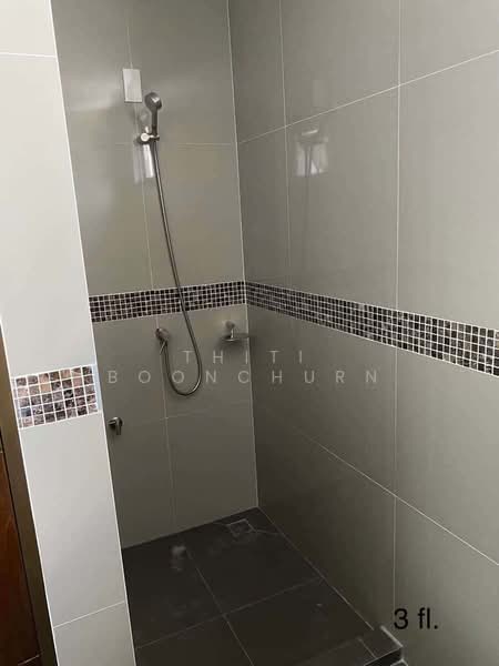 เดอะ เบสท์ วิลล่า (โฮมออฟฟิศ) ใกล้สนามบินสุวรรณภูมิ, สมุทรปราการ, ราชาเทวะ, บางพลี, สมุทรปราการ, 440 ตร.ม., ทาวน์เฮ้าส์ ให้เช่า, โดย Thiti Boonchurn, 500224117 - DDproperty.com