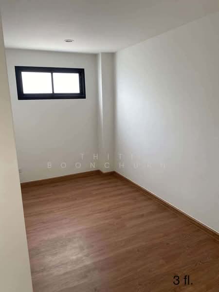 THE BEST VILLA (Home Office) Near Suvarnabhumi Airport, Samut Prakan, Rachathewa, Bang Plee, Samut Prakan, 6 Bedrooms, 440 sqm, Townhouse For Rent, by Thiti Boonchurn, 500224117 - DDproperty.com