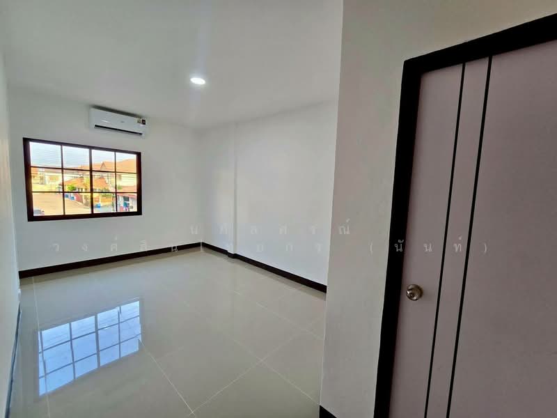 หมู่บ้าน พนาสนธิ์1 เลียบคลองสอง4 สามวาตะวันตก คลองสามวา, กรุงเทพ, เลียบคลองสอง4, สามวาตะวันตก, คลองสามวา, กรุงเทพ, 80 ตร.ม., ทาวน์เฮ้าส์ ขาย, โดย นภัสศรณ์ วงศ์สินไทยกร (นันท์), 500224158 - DDproperty.com