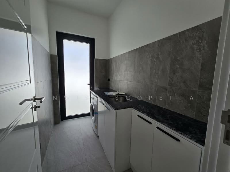 The Clouds Hua Hin, Phetchaburi, 1557 Huai Sai Tai, Cha-am, Cha-Am, Phetchaburi, 3 Bedrooms, 287 sqm, Single Detached House For Sale, by Wanwisa Scopetta, 500224170 - DDproperty.com