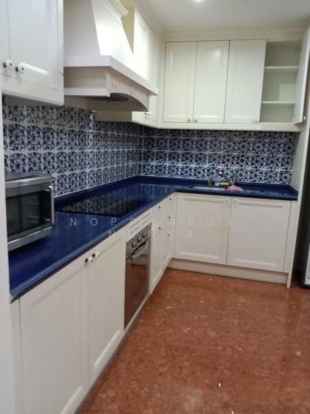 AGUSTON Sukhumvit 22, Bangkok, 140 Sukhumvit Road, Khlong Toei, Khlong Toei, Bangkok, 3 Bedrooms, 140 sqm, Condo For Rent, by Noppharuj Nunta, 500224175 - DDproperty.com