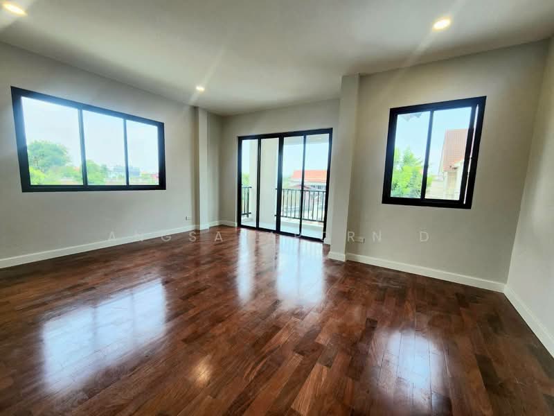 Laddarom Pinklao-Kanchanapisek, Nonthaburi, Kanchanaphisek Road, Bang Muang, Bang Yai, Nonthaburi, 4 Bedrooms, 234 sqm, Single Detached House For Sale, by Angsanaporn D, 500224176 - DDproperty.com