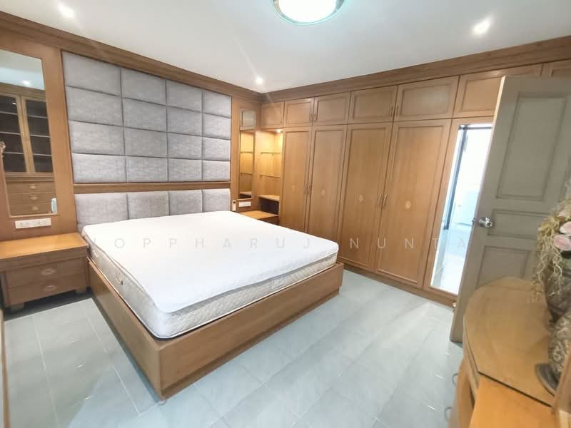 For Rent - Ratchada City Condominium, Bangkok