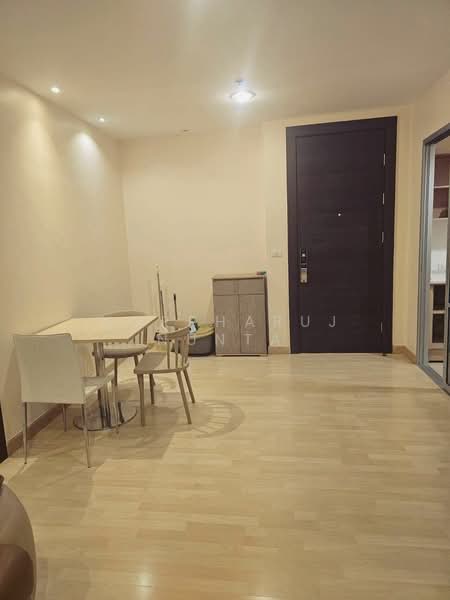 Rhythm Ratchada, Bangkok, 558 Ratchadaphisek Road, Samsen Nok, Huai Khwang, Bangkok, 2 Bedrooms, 72 sqm, Condo For Sale, by Noppharuj Nunta, 500224199 - DDproperty.com