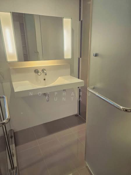 Rhythm Ratchada, Bangkok, 558 Ratchadaphisek Road, Samsen Nok, Huai Khwang, Bangkok, 2 Bedrooms, 72 sqm, Condo For Sale, by Noppharuj Nunta, 500224199 - DDproperty.com