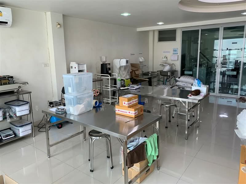 อาร์เค พาร์ค รามอินทรา-คู้บอน ( RK PARK Ramintra-Kubon ), Bangkok, ถนนรามอินทรา, Bang Chun, Khlong Sam Wa, Bangkok, 2 Bedrooms, 150 sqm, Townhouse For Sale, by คุณ ธัญพิสิษฐ์ จิตประพัฒน์ (โซน), 500224200 - DDproperty.com