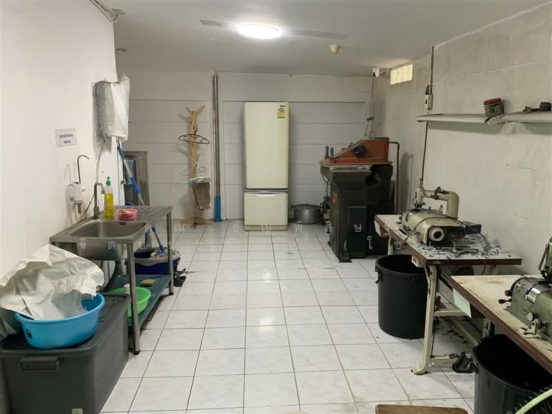 อาร์เค พาร์ค รามอินทรา-คู้บอน ( RK PARK Ramintra-Kubon ), Bangkok, ถนนรามอินทรา, Bang Chun, Khlong Sam Wa, Bangkok, 2 Bedrooms, 150 sqm, Townhouse For Sale, by คุณ ธัญพิสิษฐ์ จิตประพัฒน์ (โซน), 500224200 - DDproperty.com