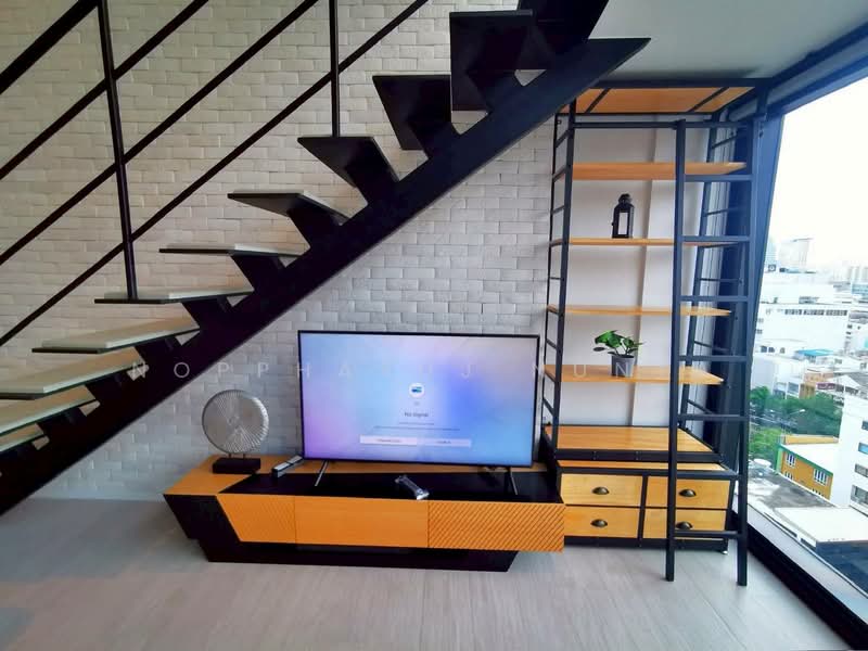 The Lofts Silom, Bangkok, Pramuan Road, Silom, Bang Rak, Bangkok, 2 Bedrooms, 75 sqm, Condo For Rent, by Noppharuj Nunta, 500224214 - DDproperty.com