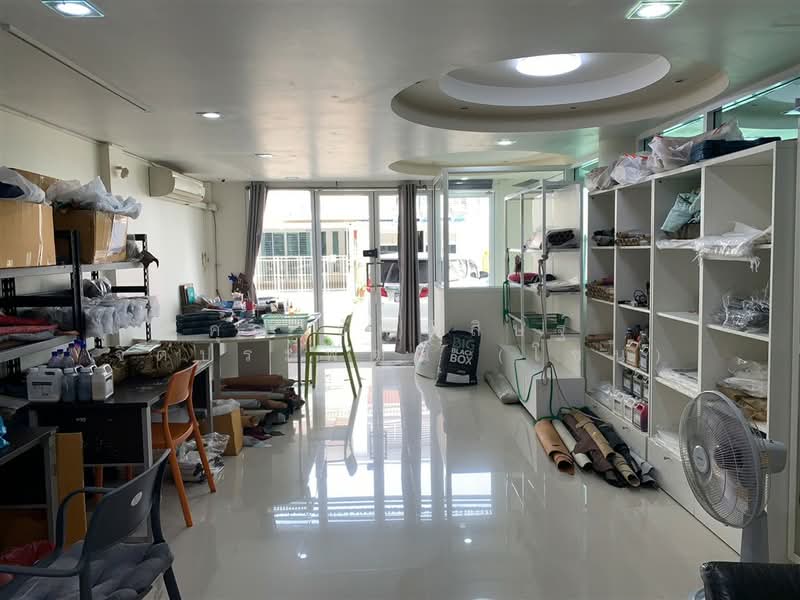 อาร์เค พาร์ค รามอินทรา-คู้บอน ( RK PARK Ramintra-Kubon ), Bangkok, ถนนรามอินทรา, Bang Chun, Khlong Sam Wa, Bangkok, 2 Bedrooms, 120 sqm, Townhouse For Sale, by คุณ ธัญพิสิษฐ์ จิตประพัฒน์ (โซน), 500224223 - DDproperty.com