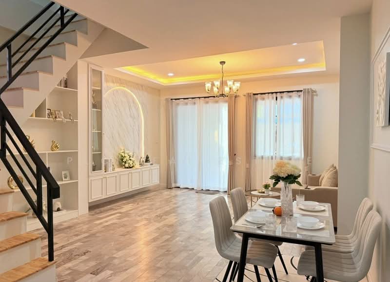 3 Bedroom Townhouse for Sale East Pattaya, Chon Buri (Pattaya), Bang Lamung, Bang Lamung (Pattaya), Chon Buri (Pattaya), 3 Bedrooms, 80 sqm, Townhouse For Sale, by PLC Real Estate, 500224230 - DDproperty.com