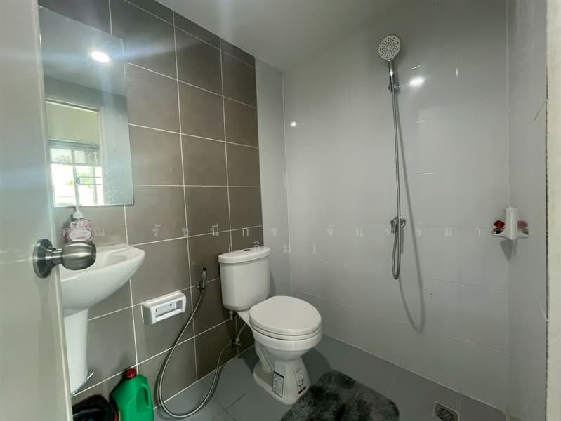 ลลิลทาวน์ ไลโอ & แลนซีโอ คริป ลำลูกกาคลอง 6, Pathum Thani, ถนนลำลูกกา, Bung Kham Proi, Lam Luk Ka, Pathum Thani, 4 Bedrooms, 100 sqm, Townhouse For Sale, by คุณ รัชนีกร จันทร์มา (อิม), 500224266 - DDproperty.com