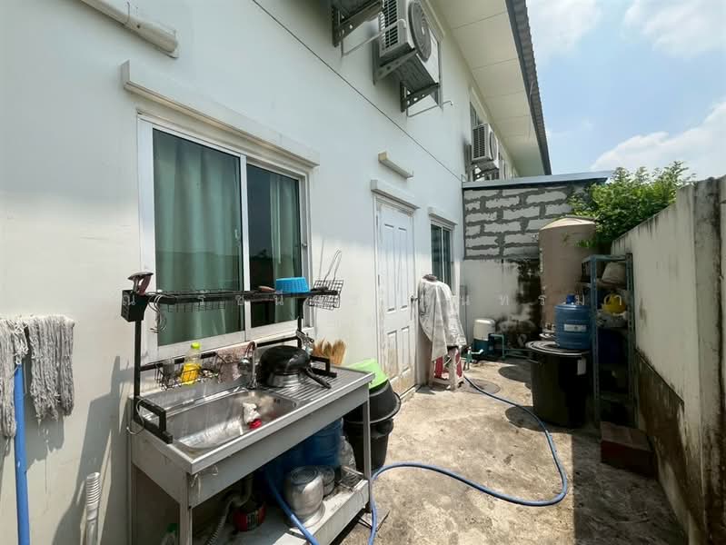 ลลิลทาวน์ ไลโอ & แลนซีโอ คริป ลำลูกกาคลอง 6, Pathum Thani, ถนนลำลูกกา, Bung Kham Proi, Lam Luk Ka, Pathum Thani, 4 Bedrooms, 100 sqm, Townhouse For Sale, by คุณ รัชนีกร จันทร์มา (อิม), 500224266 - DDproperty.com