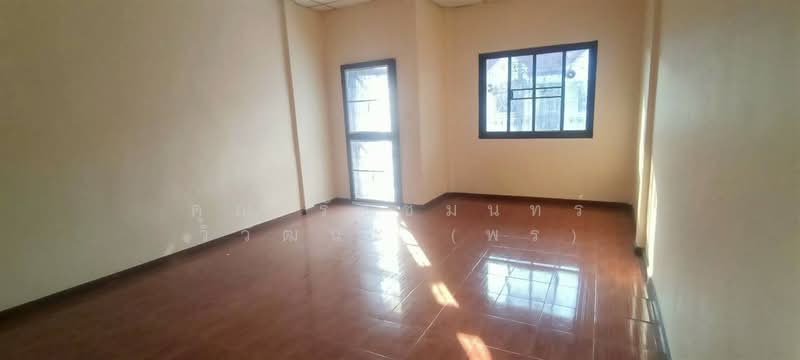 นครทอง ปาร์ควิว 1 ( Baan Nakornthong Park Ville 1 ), Nonthaburi, ถนนกาญจนาภิเษก, Bang Bua Thong, Bang Bua Thong, Nonthaburi, 2 Bedrooms, 80 sqm, Townhouse For Sale, by คุณ รัชชมนทร์ วิวัฒนะ (พร), 500224284 - DDproperty.com