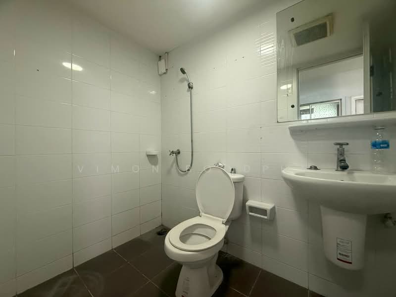 Pruksa Ville 44 Boromarajajonani-Pinklao, Nakhon Pathom, Borommaratchachonnani Road, Bang Toei, Sam Phran, Nakhon Pathom, 3 Bedrooms, 111 sqm, Townhouse For Sale, by Vimon Boodpha, 500224360 - DDproperty.com