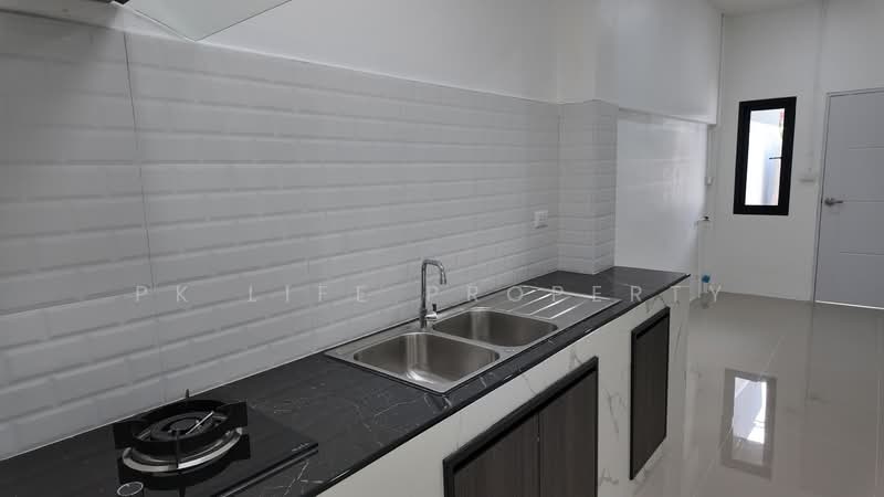 8S0227 This house for sale 5,490,000 baht 3 bedroom 2 bathroom at chalong, Phuket, Chalong, Muang Phuket, Phuket, 3 Bedrooms, 130 sqm, Semi-Detached House (Twin House) For Sale, by PK LIFE Property, 500224385 - DDproperty.com