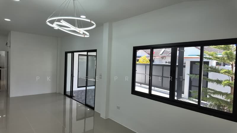 8S0227 This house for sale 5,490,000 baht 3 bedroom 2 bathroom at chalong, Phuket, Chalong, Muang Phuket, Phuket, 3 Bedrooms, 130 sqm, Semi-Detached House (Twin House) For Sale, by PK LIFE Property, 500224385 - DDproperty.com